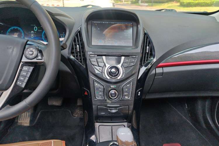 Used BYD Qin New Energy 2014 1.5T Cool Black Knight Flagship Model Interior 7