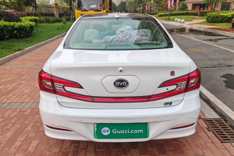 Used BYD Qin New Energy 2014 1.5T Flagship Model
