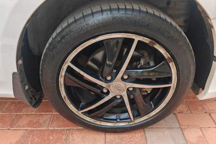 Used BYD Qin New Energy 2014 1.5T Flagship Model
