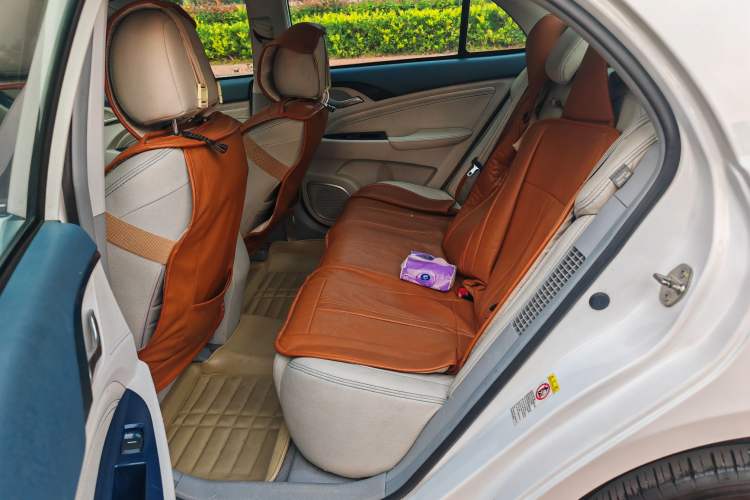 Used BYD Qin New Energy 2014 1.5T Flagship Model
