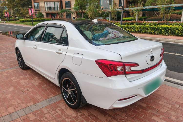 Used BYD Qin New Energy 2014 1.5T Flagship Model
