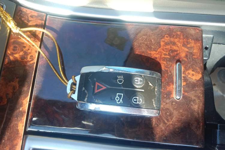 Used Jaguar XF 2009 XF 3.0L V6 Luxury Edition