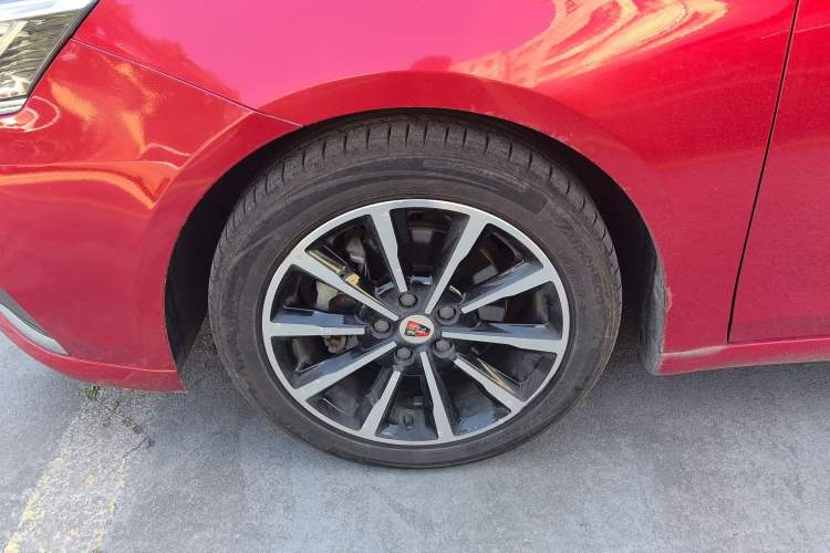 Used Roewe i6 New Energy 2017 45T Hybrid Connective Smart Luxury Edition