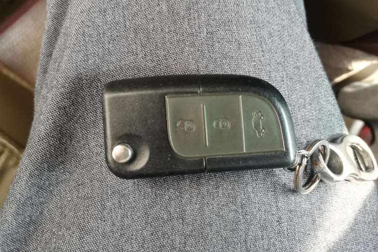 Used Changan Alsvin V5 2012 1.5L Manual Dream Edition