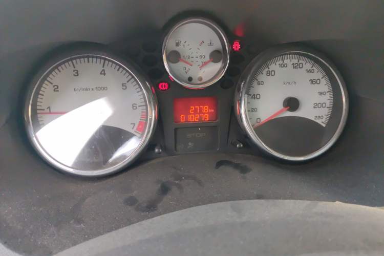 Used Peugeot 207 2011 Hatchback 1.4L Manual Yule Edition Odometer Close Up