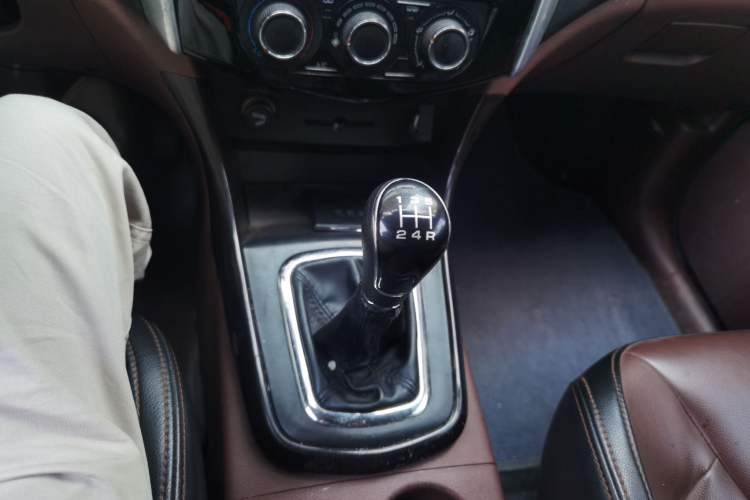 Used FORTHING SX6 2016 1.6L Manual Luxury Model
