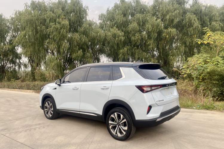 Used Wuling Asta 2022 2.0L DHT Electric-Speed Version