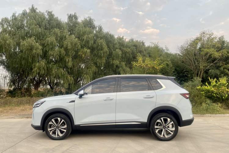 Used Wuling Asta 2022 2.0L DHT Electric-Speed Version