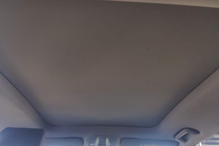 Used Wuling Asta 2022 2.0L DHT Electric-Speed Version