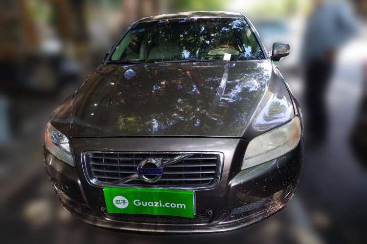Used Volvo S80L 2011 2.0T ZhiZun Edition

