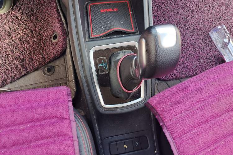 Used Haval H1 2016 Blue Label 1.5L AMT Luxury Model