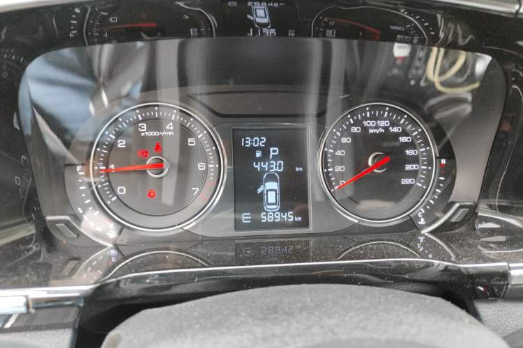 Used Zotye T600 Coupe 2017 1.5T Automatic Luxury Model Instrument Cluster