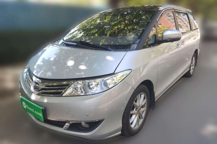 Used BYD M6 2015 2.4L Automatic Prestige Edition