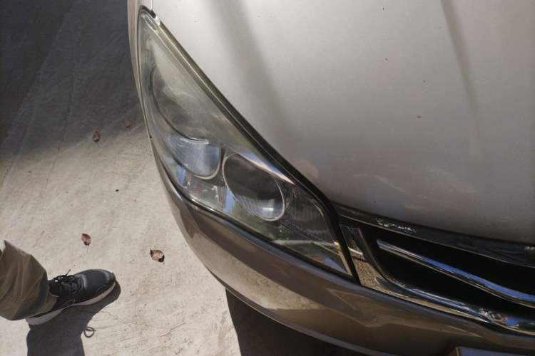 Used Roewe 350 2010 350C 1.5L Automatic Xunyi Edition
