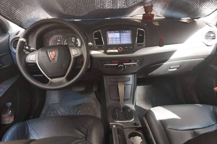 Used Roewe 350 2010 350C 1.5L Automatic Xunyi Edition
