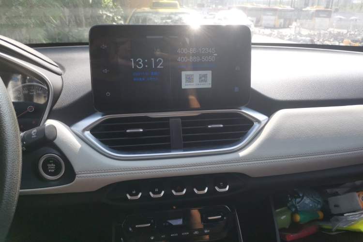 Used Baojun 530 2019 1.5T CVT Luxury Model 7 Seats China V Emission Standard
