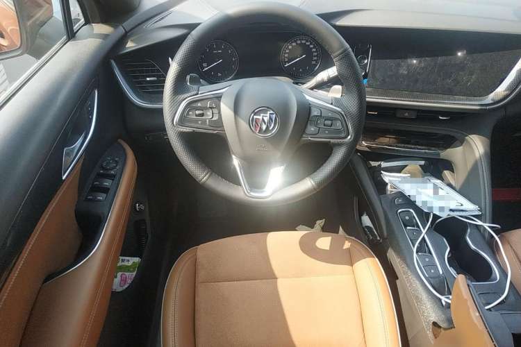 Used Buick Envision 2020 Encore S 652T Two-Wheel Drive Luxury Model
