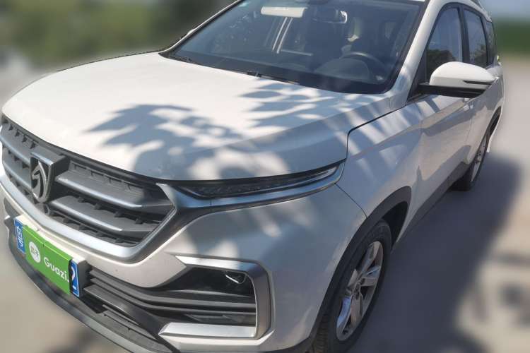 Used Baojun 530 2019 1.5T CVT Luxury Model 7 Seats China V Emission Standard