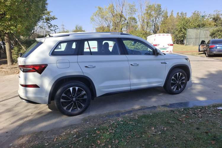 Used Skoda Kodiaq 2022 TSI330 7-Seater Two-Wheel-Drive Luxury Edition