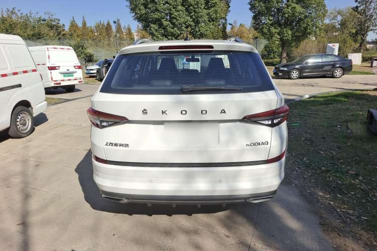 Used Skoda Kodiaq 2022 TSI330 7-Seater Two-Wheel-Drive Luxury Edition