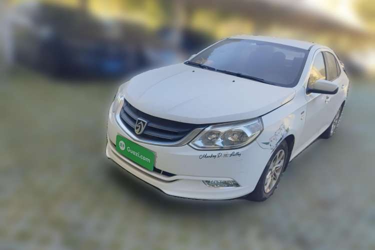 Used Baojun 630 2013 1.5L manual Comfort trim