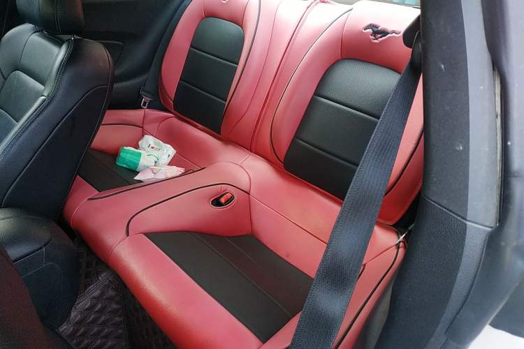 Used Ford Mustang 2015 2.3T Performance Edition
