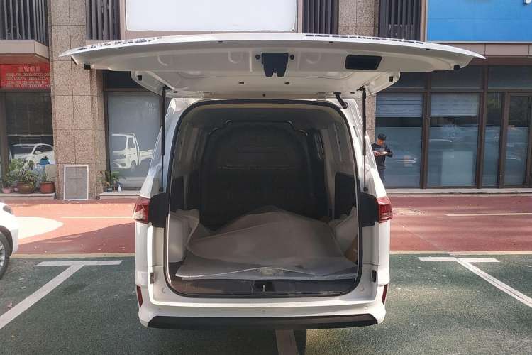 Used BAW 2023 2.0L Long Wheelbase Entrepreneur Edition 2 Seats
