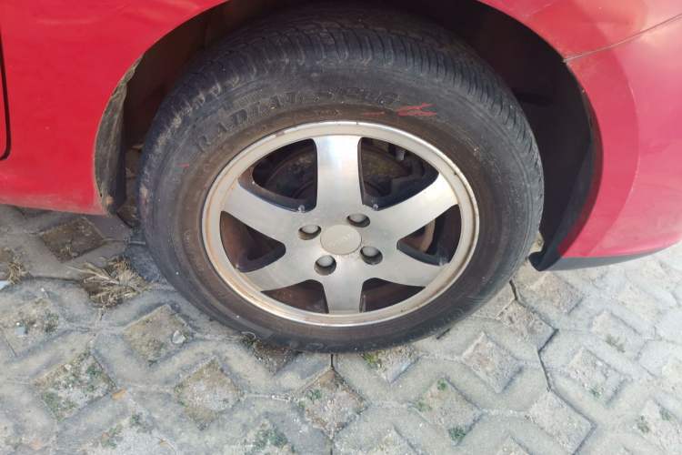 Used Geely Auto Panda 2014 CROSS 1.3L Manual Elite Model
