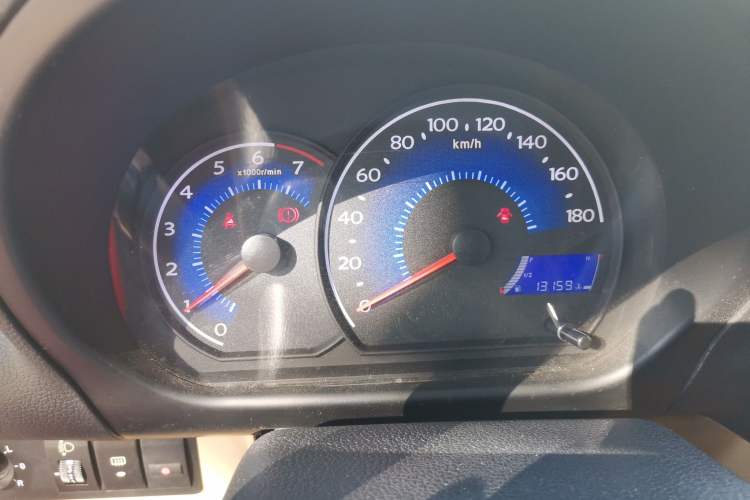 Used Geely Auto Panda 2014 CROSS 1.3L Manual Elite Model
