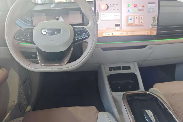 Used Geometry M6 2022 580 New Fun Edition
