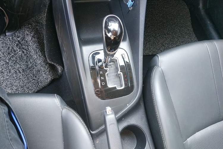 Used CHANGAN Alsvin 

