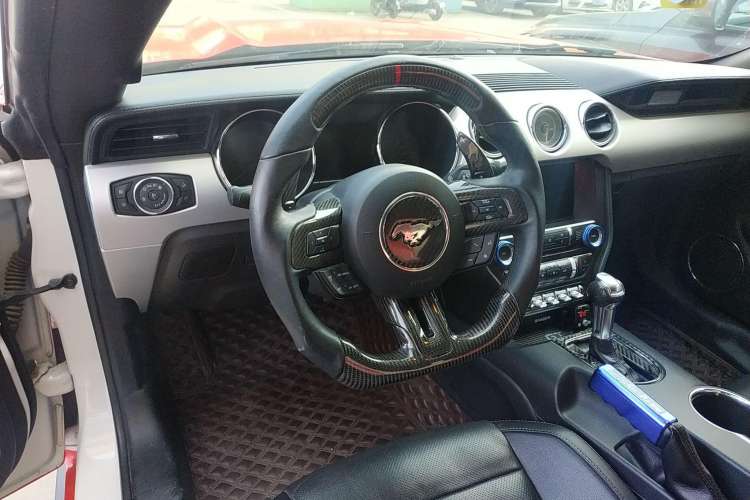 Used Ford Mustang 2015 2.3T Performance Edition
