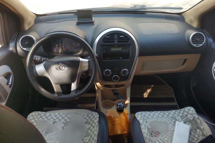 Used Geely Auto Panda 2014 CROSS 1.3L Manual Elite Model
