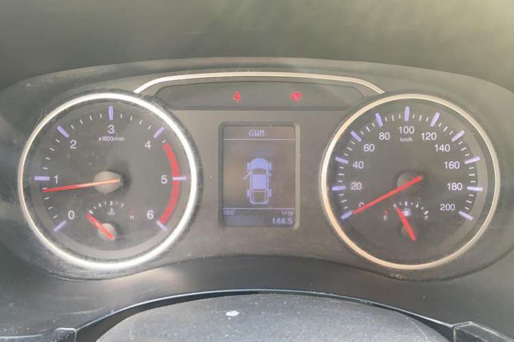 Used Great Wall Wingle 5 2017 2.0T European Version Diesel Two-Wheel Drive Advanced Large Double-Cab GW4D20E