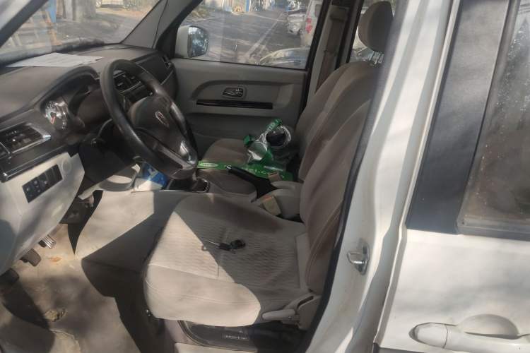 Used Jinbei New Hiace X30L 2018 1.5L Wealth Edition DLCG14 Left Front Seat