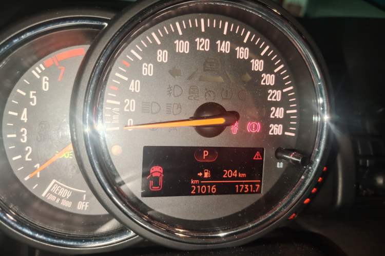 Used MINI MINI 2017 1.5T COOPER Caribbean Blue Limited Edition