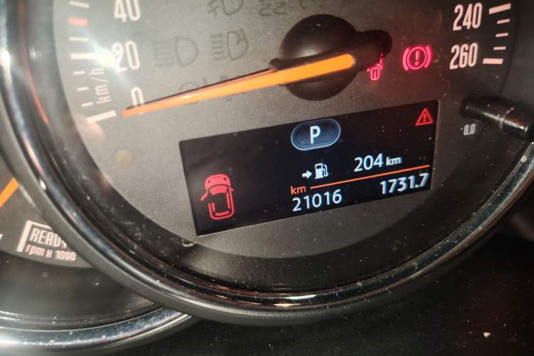 Used MINI MINI 2017 1.5T COOPER Caribbean Blue Limited Edition