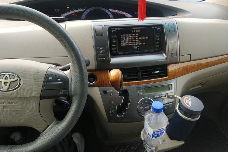 Used Toyota Previa 2006 2.4L 7-Seater Luxury Edition