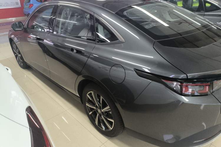 Used Changan Eado DD 2023 Blue Whale NE 1.5T GDI DCT Navigation Model
