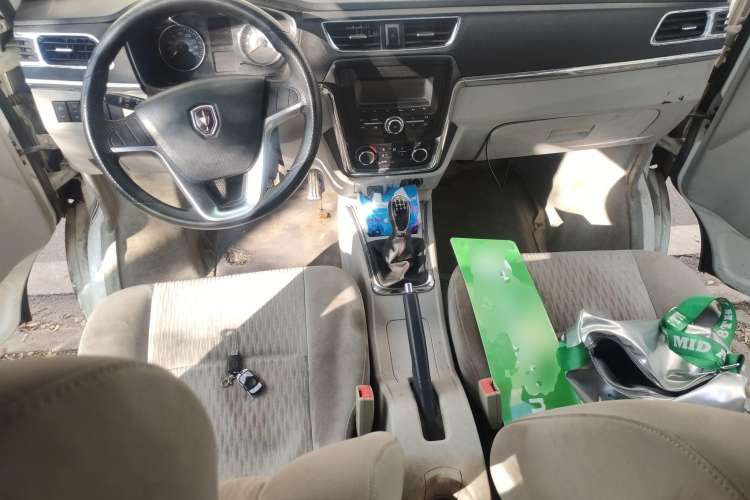 Used Jinbei New Hiace X30L 2018 1.5L Wealth Edition DLCG14 Center Console