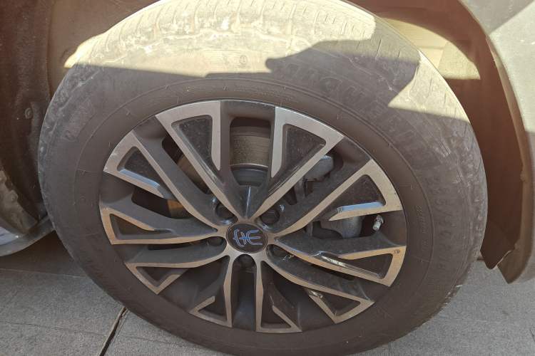 Used BYD Song New Energy 2017 Song DM 1.5TID All-Wheel Drive Luxury Model