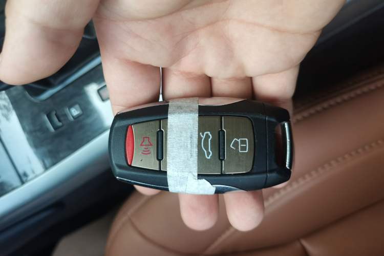 Used Haval H8 2015 2.0T Two-Wheel Drive Comfort Version
