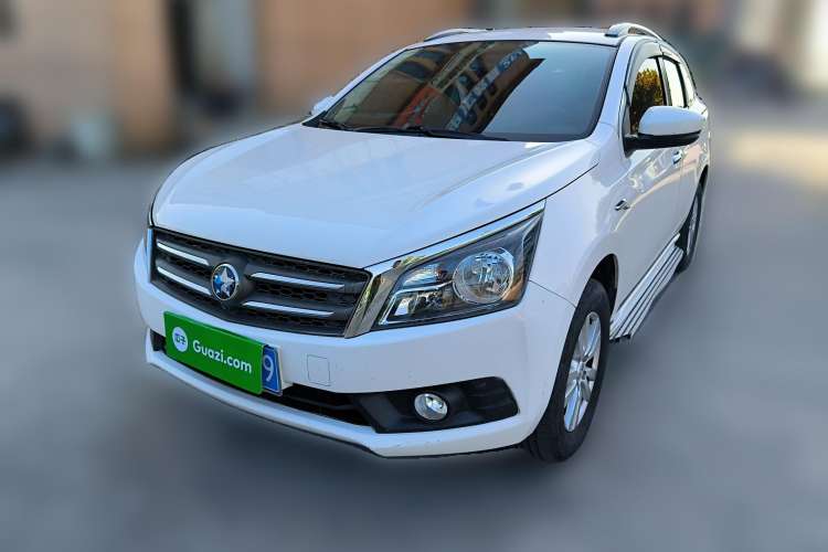 Used Venucia T70 2016 2.0L CVT Smart Choice Edition