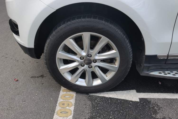 Used Haval H8 2015 2.0T Two-Wheel Drive Comfort Version
