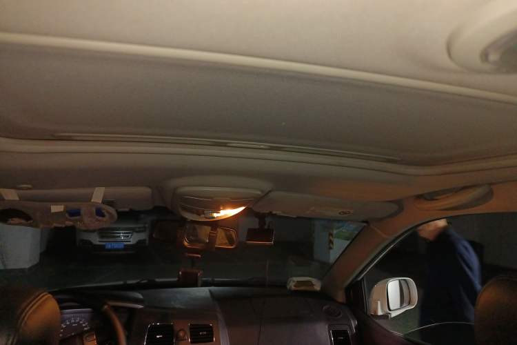 Used Roewe W5 2011 1.8T 4WD Automatic High-Rise Edition
