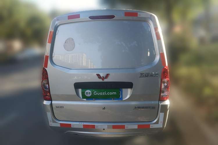 Used Wuling Rongguang 2021 1.5L Extended Basic Window-Sealed 5-Seat L3C Car