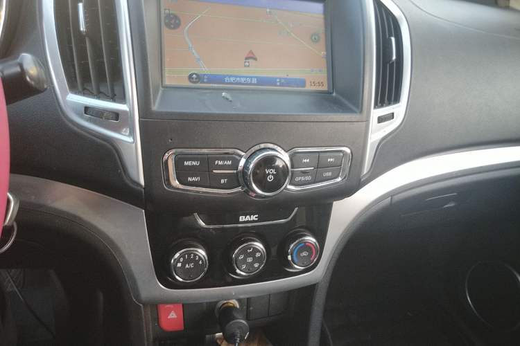 Used HYOSOW H3 2015 1.5L manual luxury version
