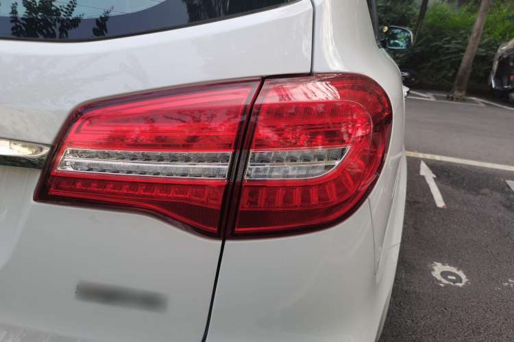 Used Haval H8 2015 2.0T Two-Wheel Drive Comfort Version
