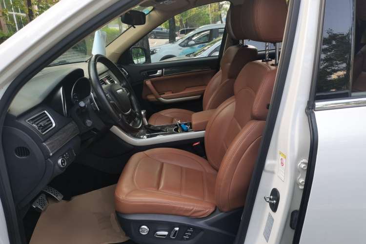 Used Haval H8 2015 2.0T Two-Wheel Drive Comfort Version
