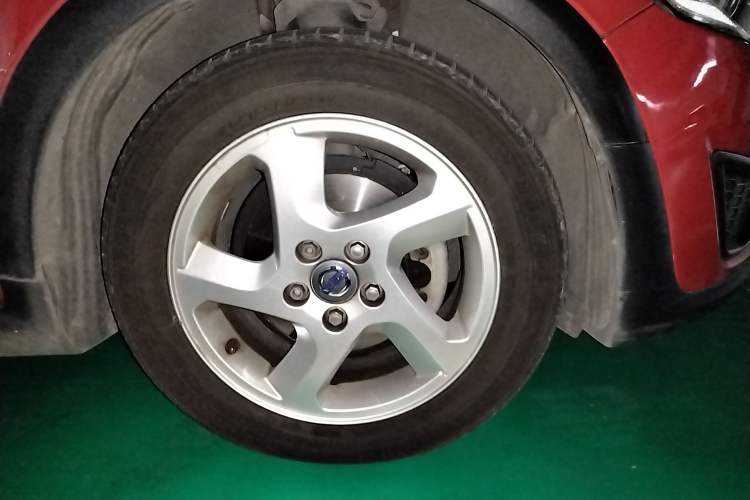 Used Volvo C30 2011 2.0 ZhiShang Edition